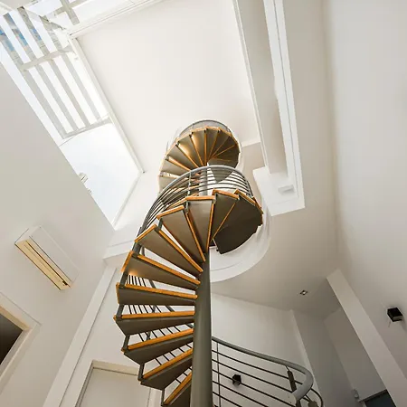 Alteart By Holuxe *